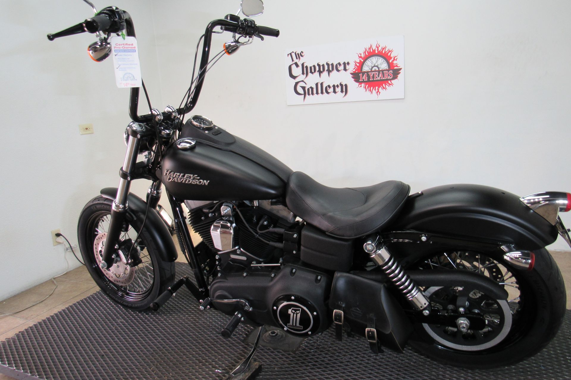 2012 Harley-Davidson Dyna® Street Bob® in Temecula, California - Photo 19