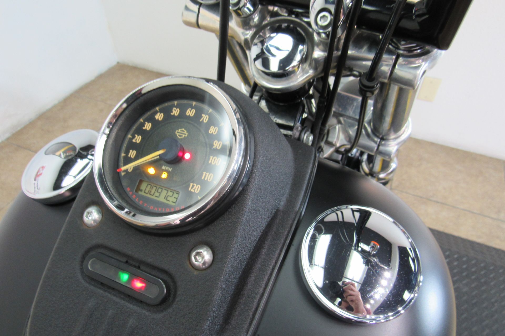 2012 Harley-Davidson Dyna® Street Bob® in Temecula, California - Photo 27