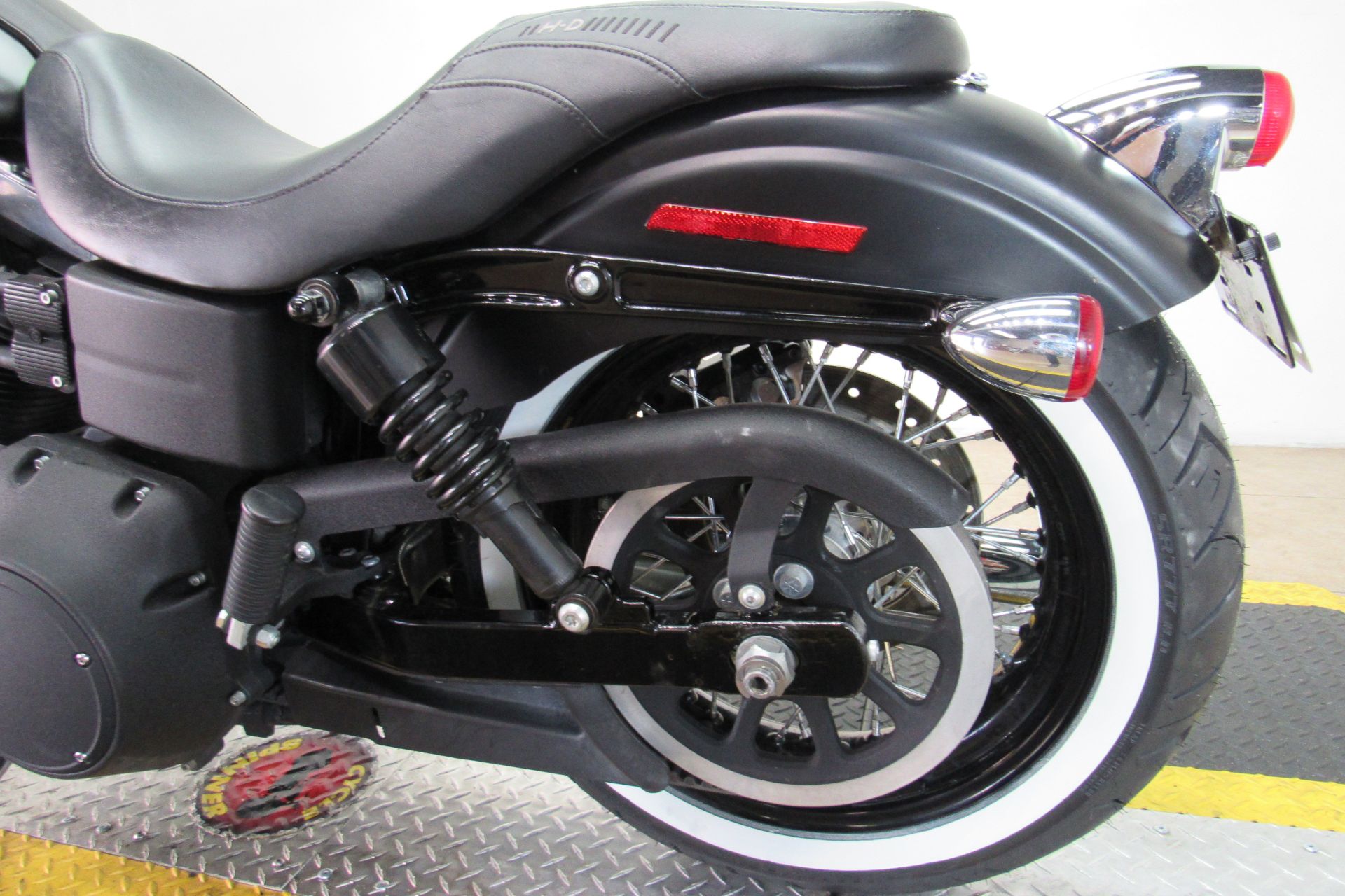 2012 Harley-Davidson Dyna® Street Bob® in Temecula, California - Photo 31