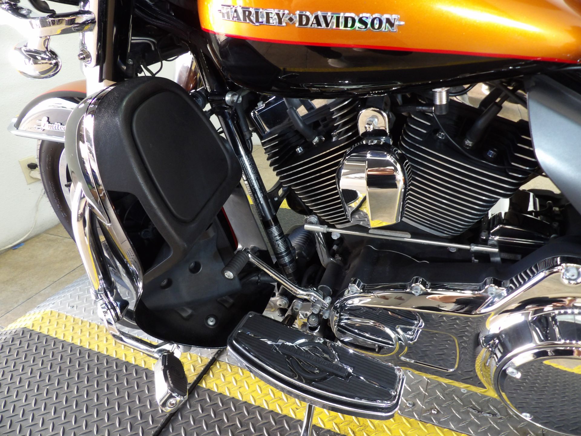 2014 Harley-Davidson Ultra Limited in Temecula, California - Photo 18