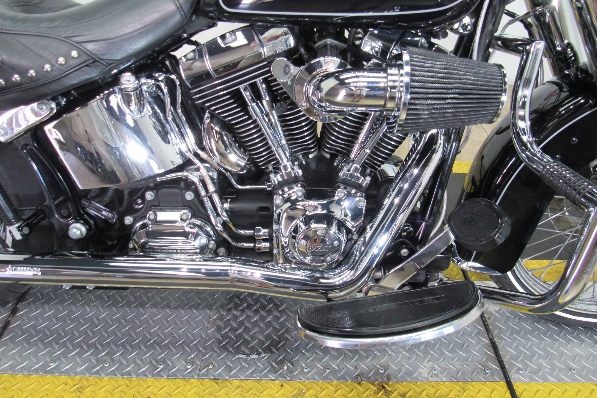 2012 Harley-Davidson Heritage Softail® Classic in Temecula, California - Photo 5