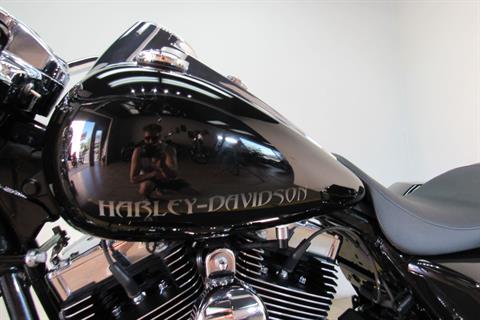 2016 Harley-Davidson Road King® in Temecula, California - Photo 3
