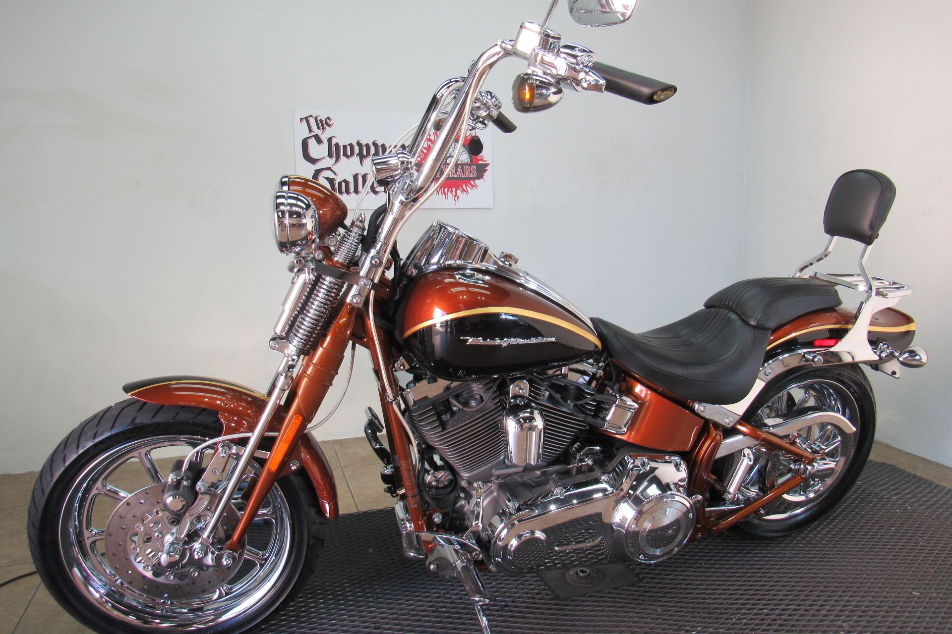 2008 Harley-Davidson CVO™ Screamin' Eagle® Softail® Springer® in Temecula, California - Photo 4