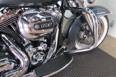 2015 Harley-Davidson Road King® in Temecula, California - Photo 15