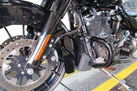2018 Harley-Davidson Road Glide® Special in Temecula, California - Photo 18