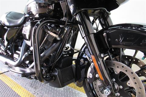 2018 Harley-Davidson Road Glide® Special in Temecula, California - Photo 17