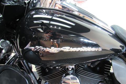 2016 Harley-Davidson Road Glide® Ultra in Temecula, California - Photo 18
