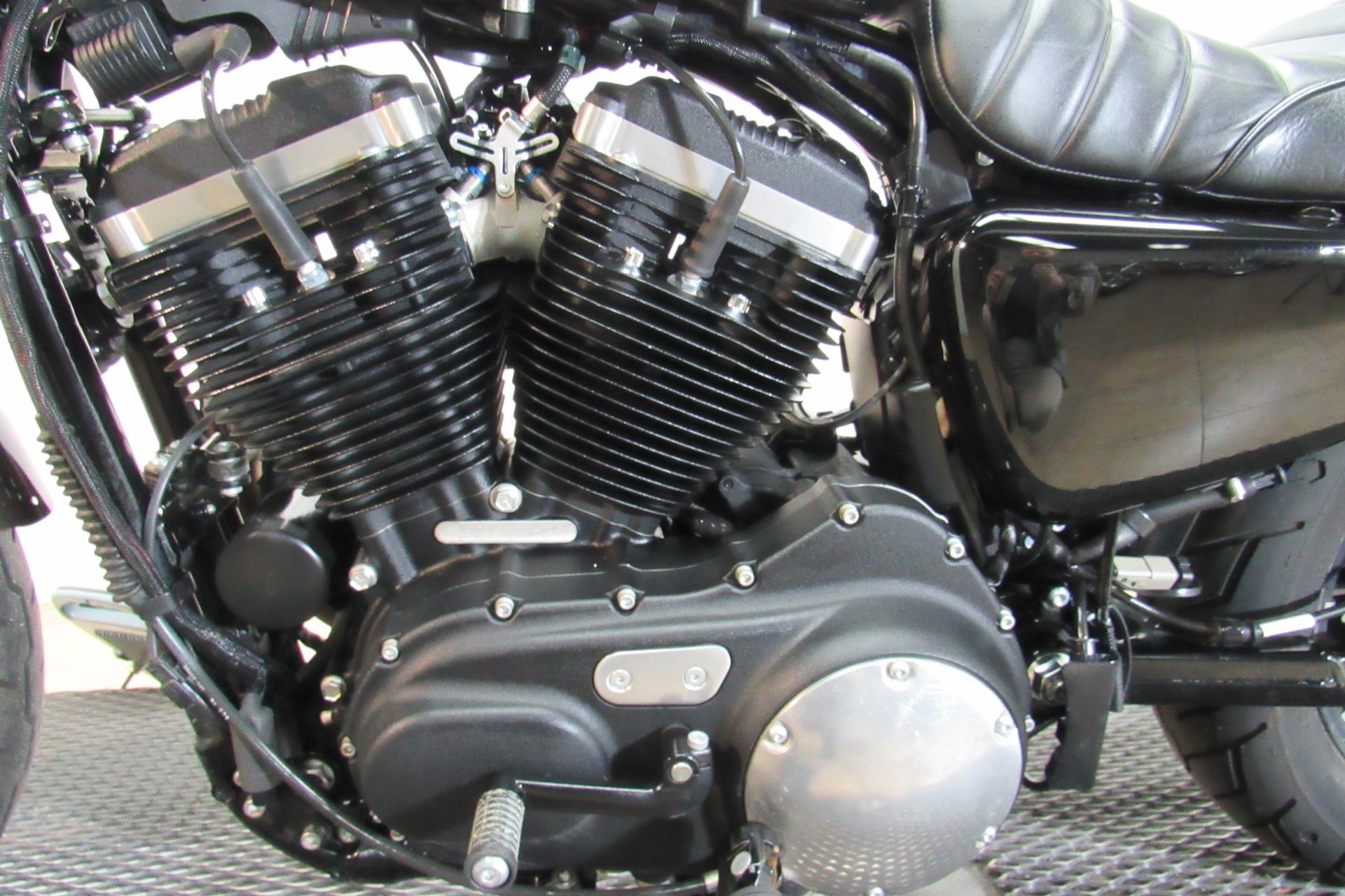 2020 Harley-Davidson Iron 883™ in Temecula, California - Photo 12