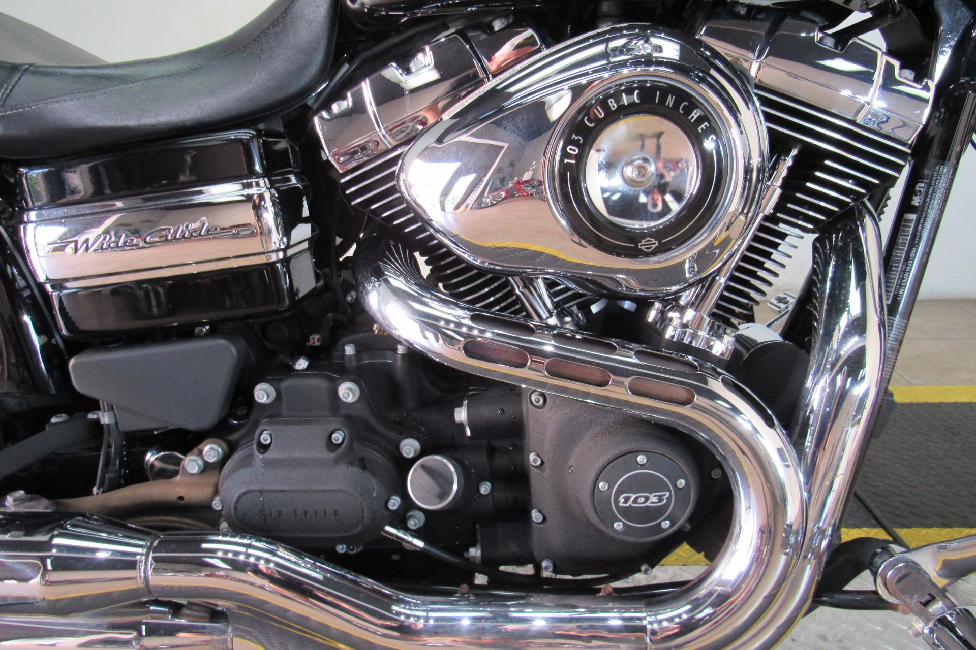 2015 Harley-Davidson Wide Glide® in Temecula, California - Photo 11