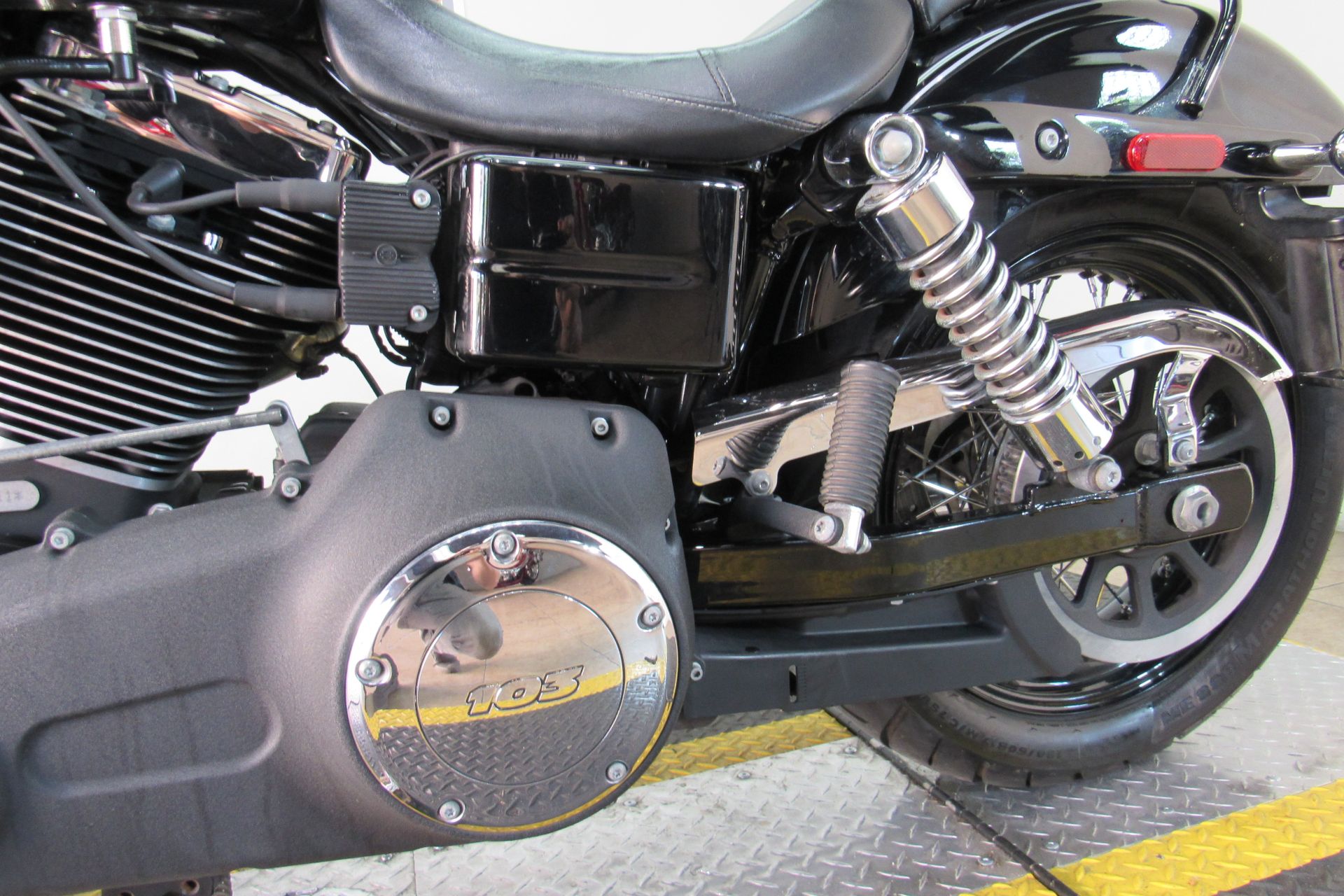 2015 Harley-Davidson Wide Glide® in Temecula, California - Photo 14