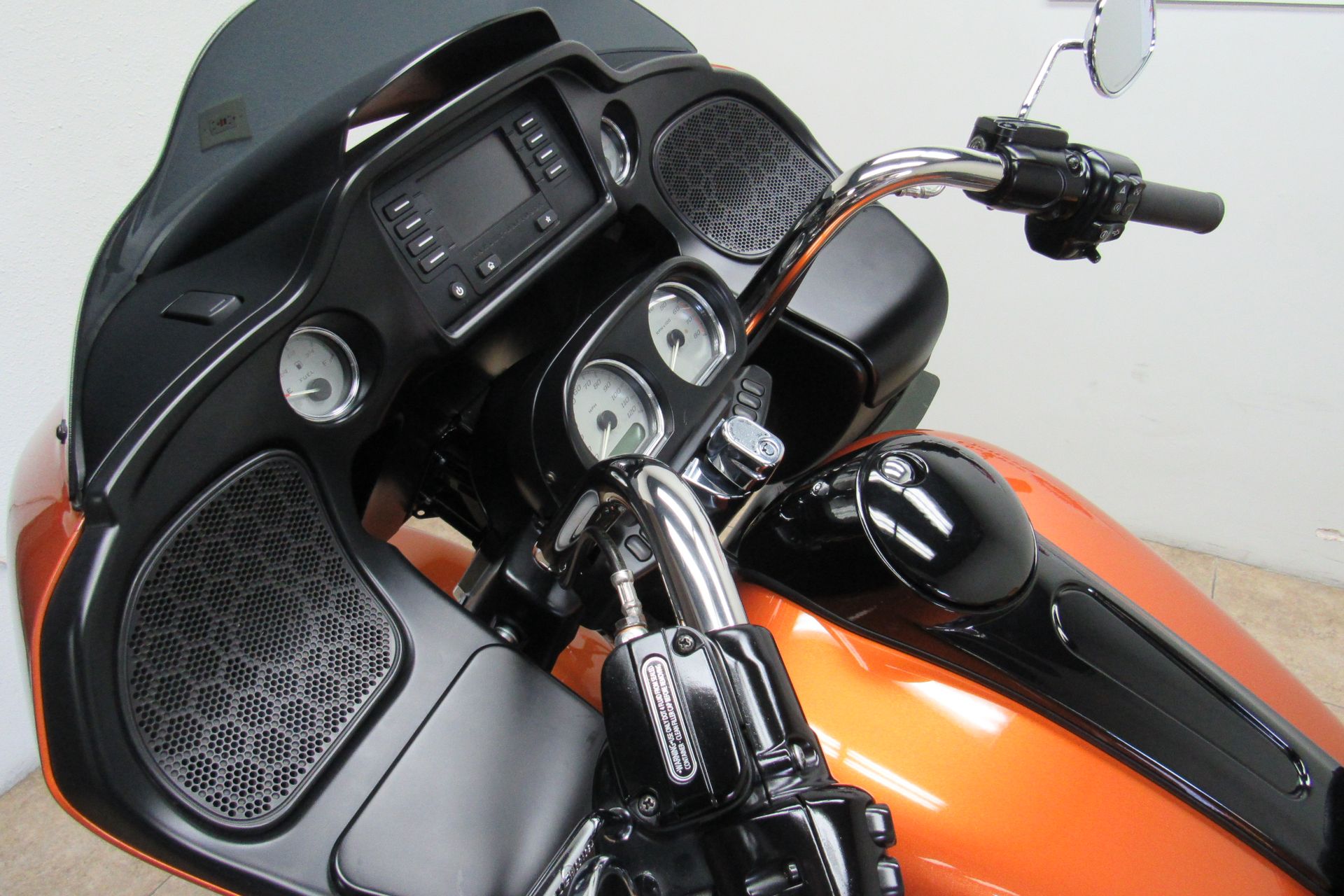 2015 Harley-Davidson Road Glide® in Temecula, California - Photo 23