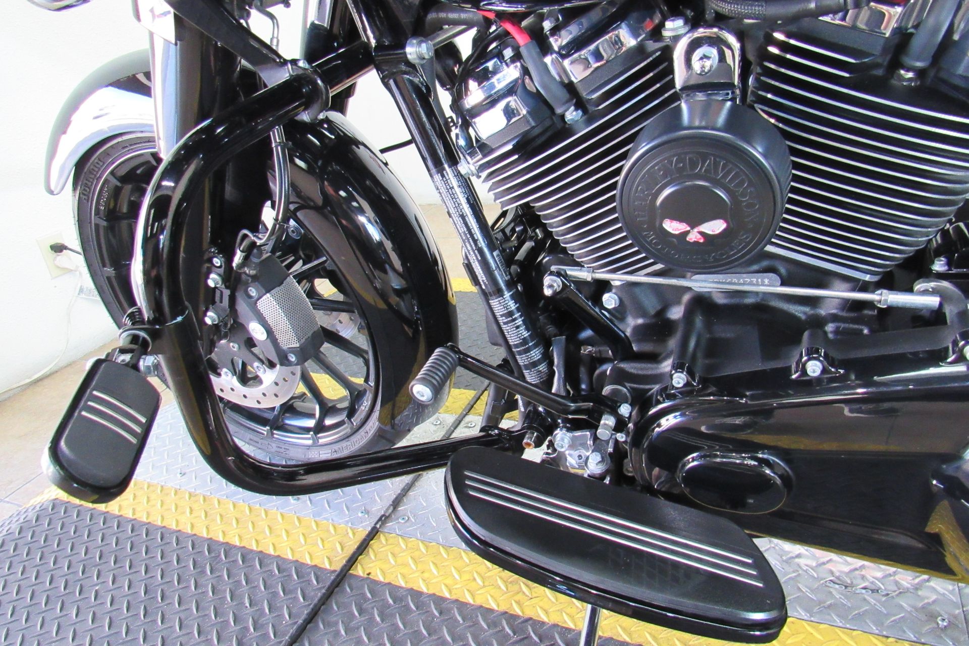 2019 Harley-Davidson Road Glide® Special in Temecula, California - Photo 19