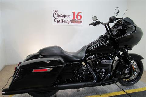 2019 Harley-Davidson Road Glide® Special in Temecula, California - Photo 3
