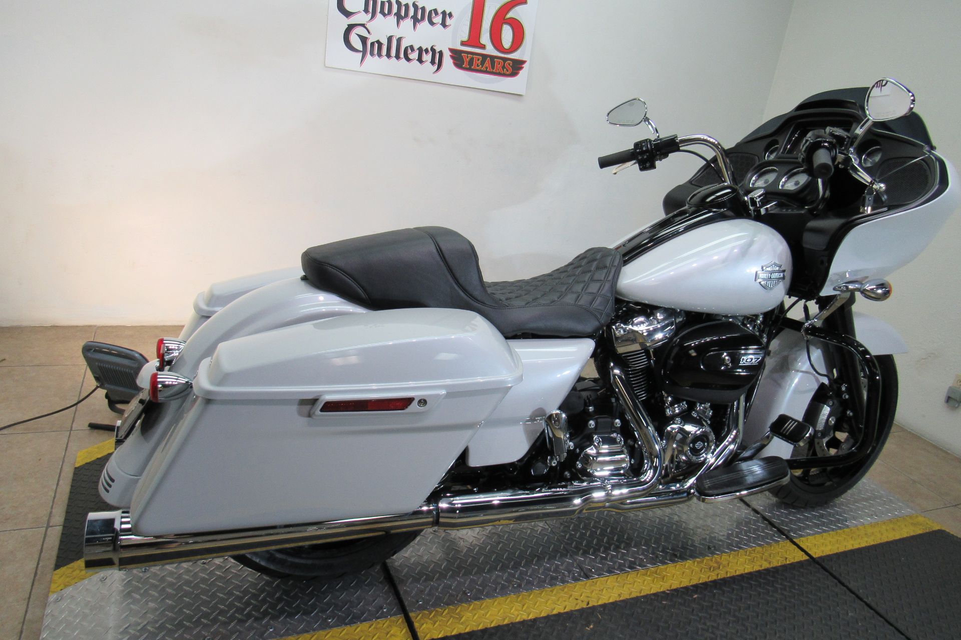 2022 Harley-Davidson Road Glide® in Temecula, California - Photo 9