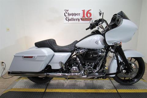 2022 Harley-Davidson Road Glide® in Temecula, California - Photo 13