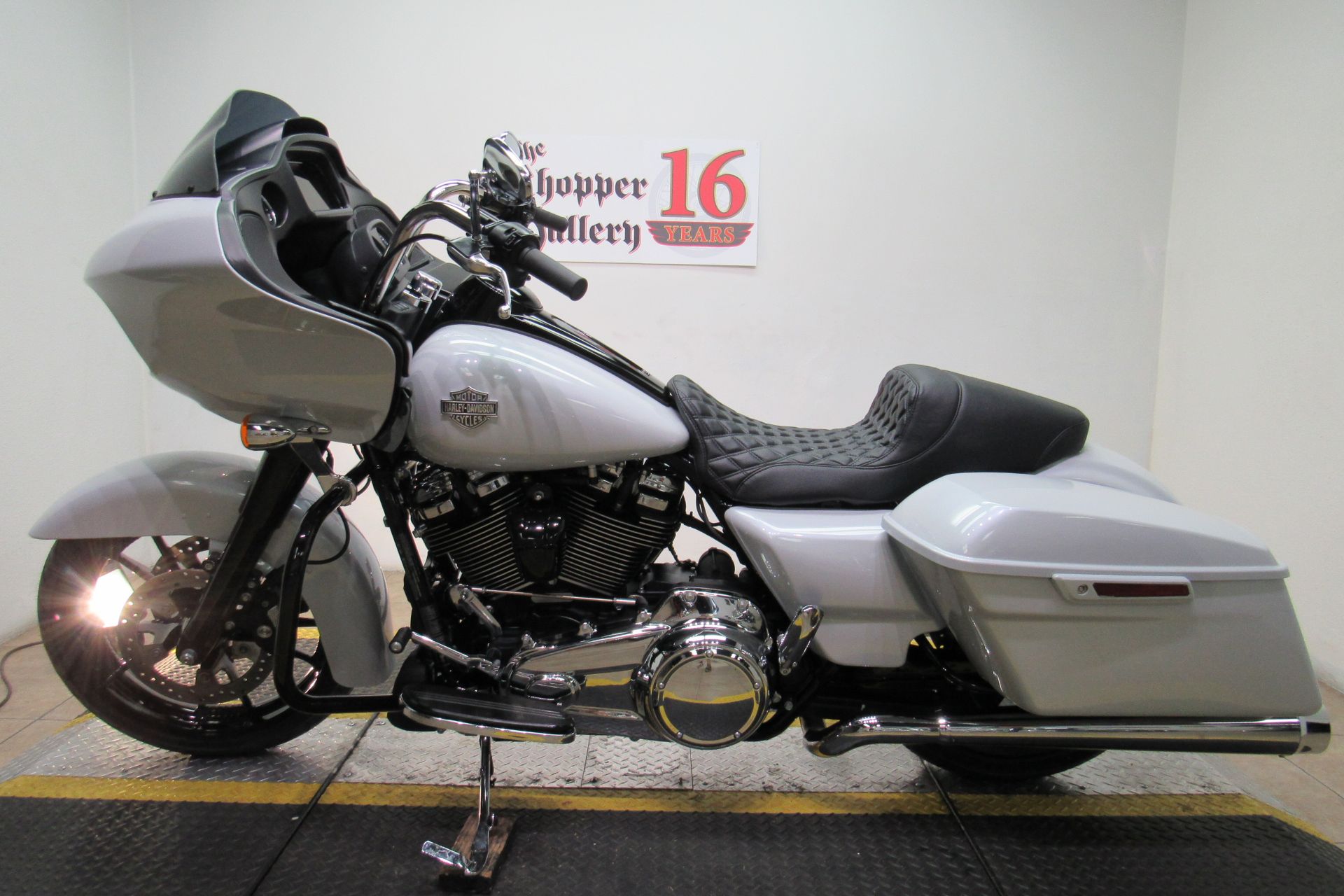 2022 Harley-Davidson Road Glide® in Temecula, California - Photo 34