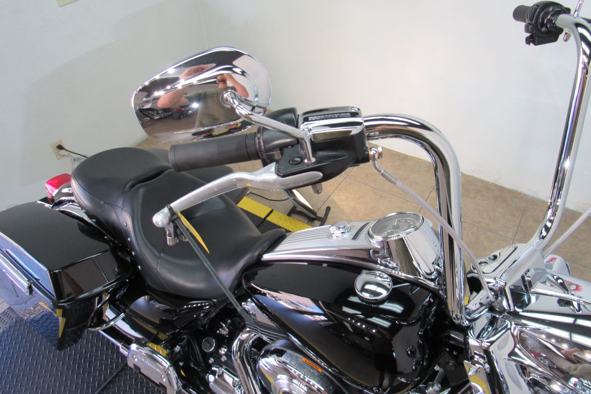 2012 Harley-Davidson Road King® in Temecula, California - Photo 25