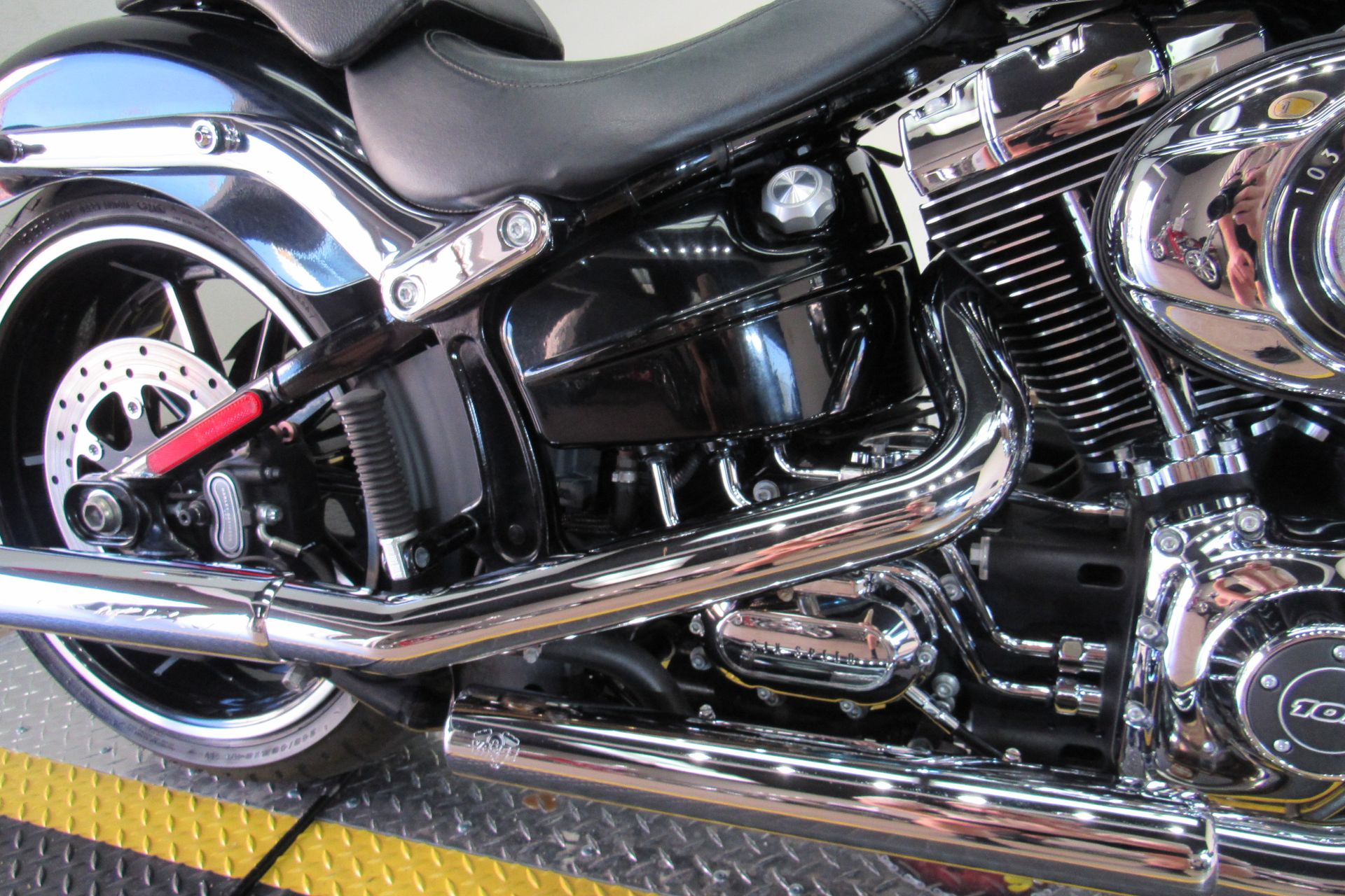 2014 Harley-Davidson Breakout® in Temecula, California - Photo 13