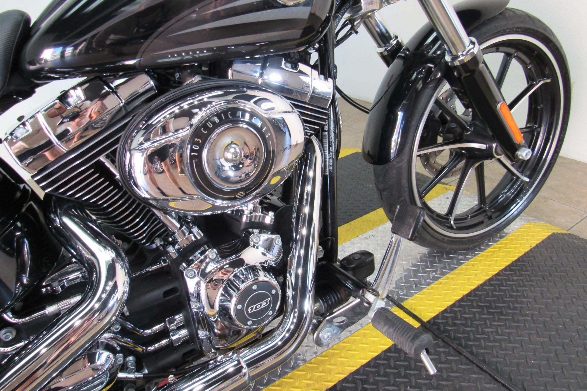 2014 Harley-Davidson Breakout® in Temecula, California - Photo 15