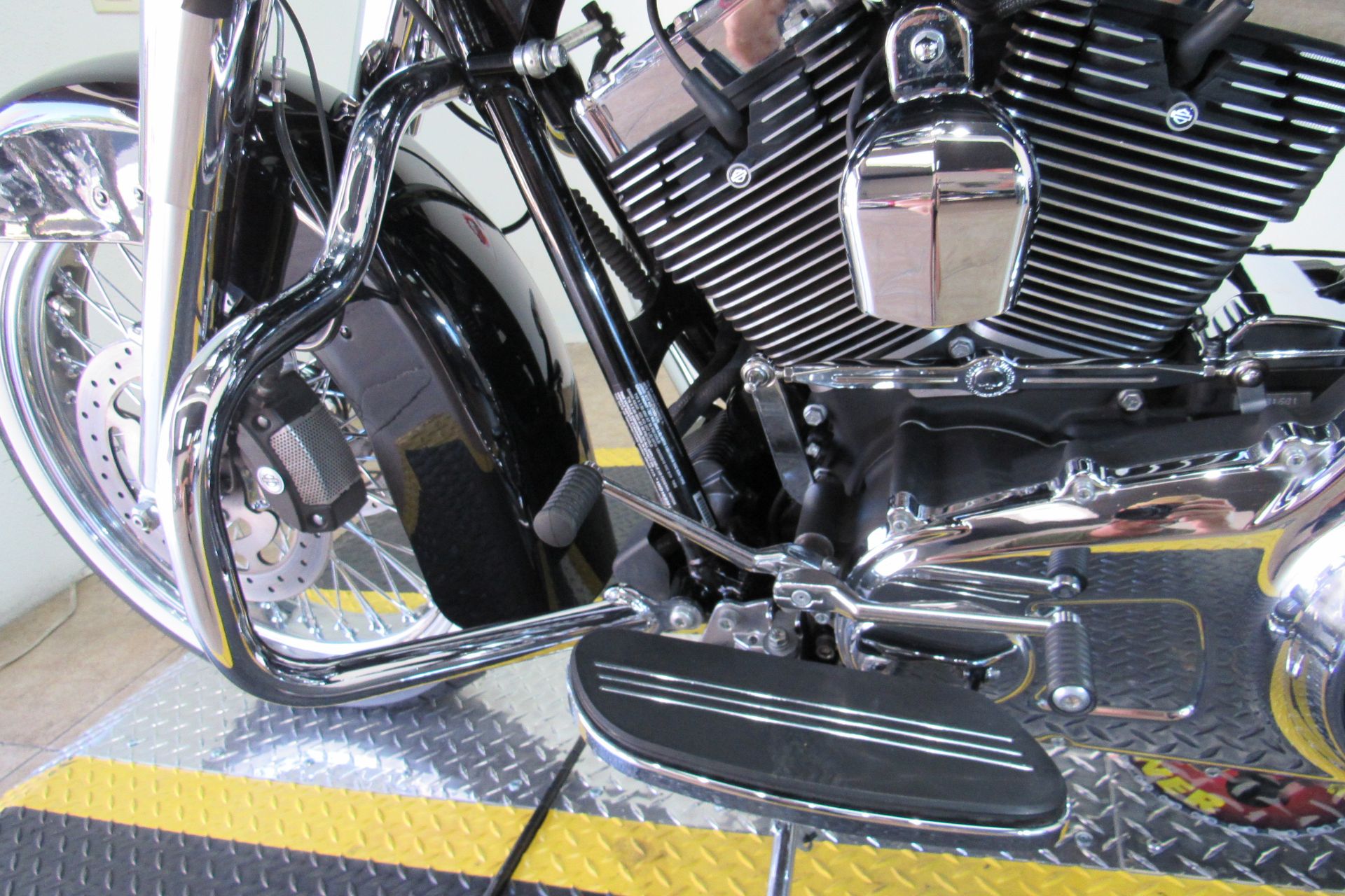 2011 Harley-Davidson Street Glide® in Temecula, California - Photo 16