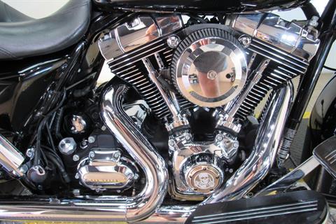 2011 Harley-Davidson Street Glide® in Temecula, California - Photo 11