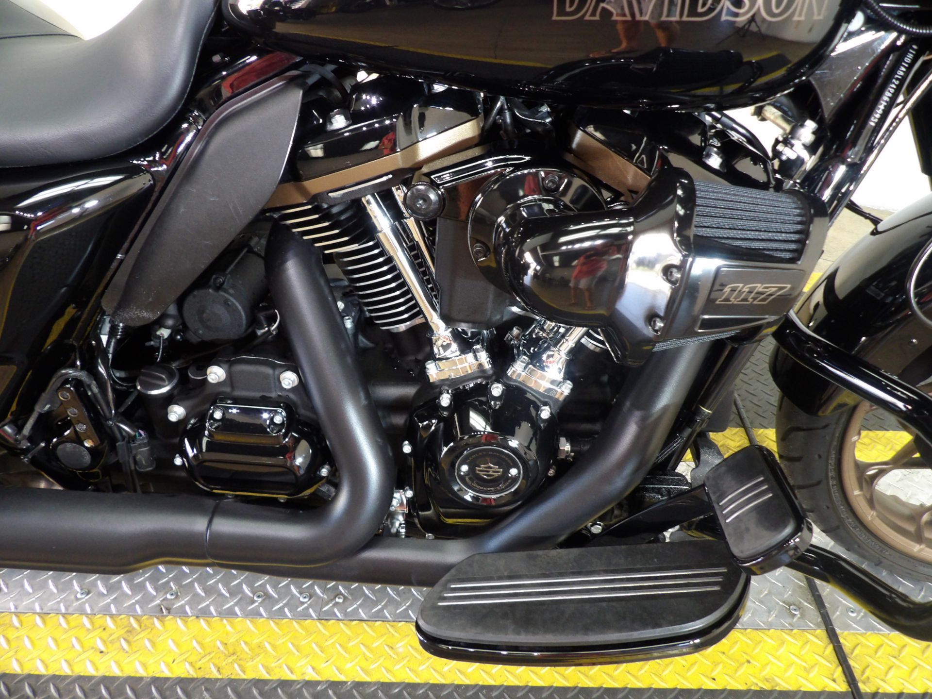 2023 Harley-Davidson Street Glide® ST in Temecula, California - Photo 10