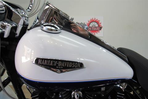 2007 Harley-Davidson Road King® Classic in Temecula, California - Photo 8