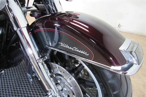 2006 Harley-Davidson Ultra Classic® Electra Glide® in Temecula, California - Photo 16
