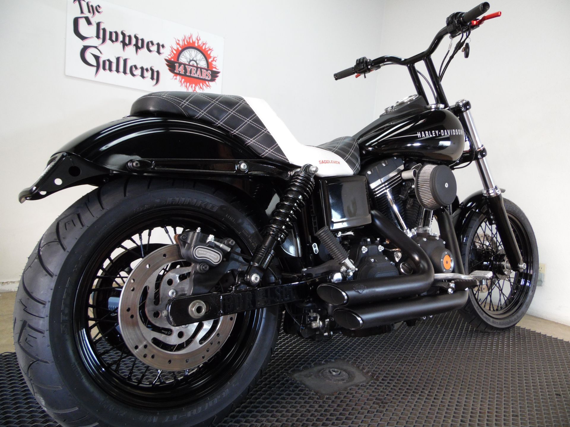2014 Harley-Davidson Dyna® Street Bob® in Temecula, California - Photo 26