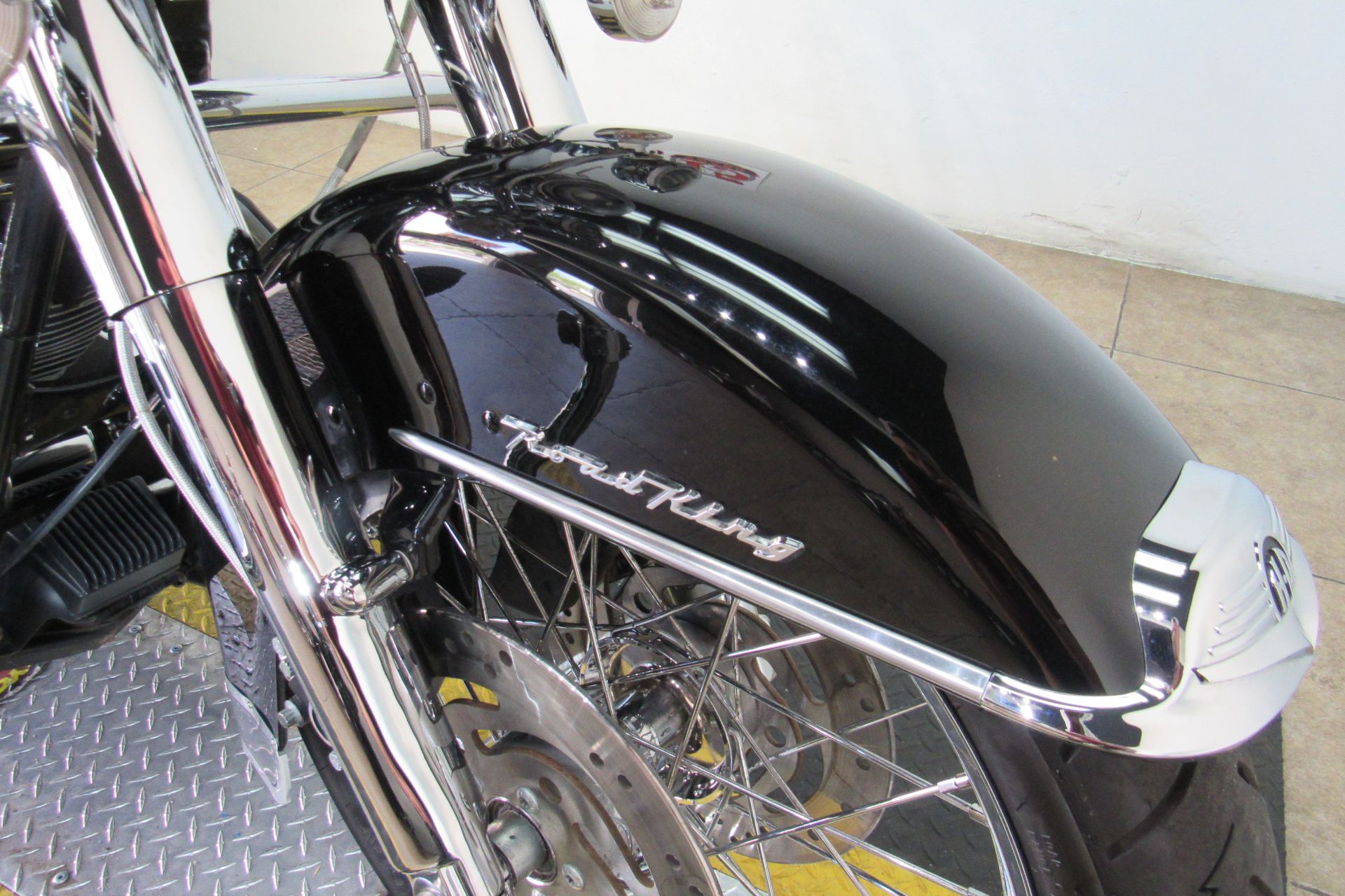2003 Harley-Davidson FLHRCI Road King® Classic in Temecula, California - Photo 21