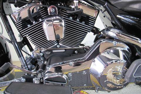 2003 Harley-Davidson FLHRCI Road King® Classic in Temecula, California - Photo 12