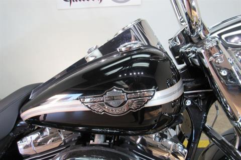2003 Harley-Davidson FLHRCI Road King® Classic in Temecula, California - Photo 7