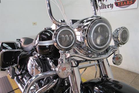 2003 Harley-Davidson FLHRCI Road King® Classic in Temecula, California - Photo 26