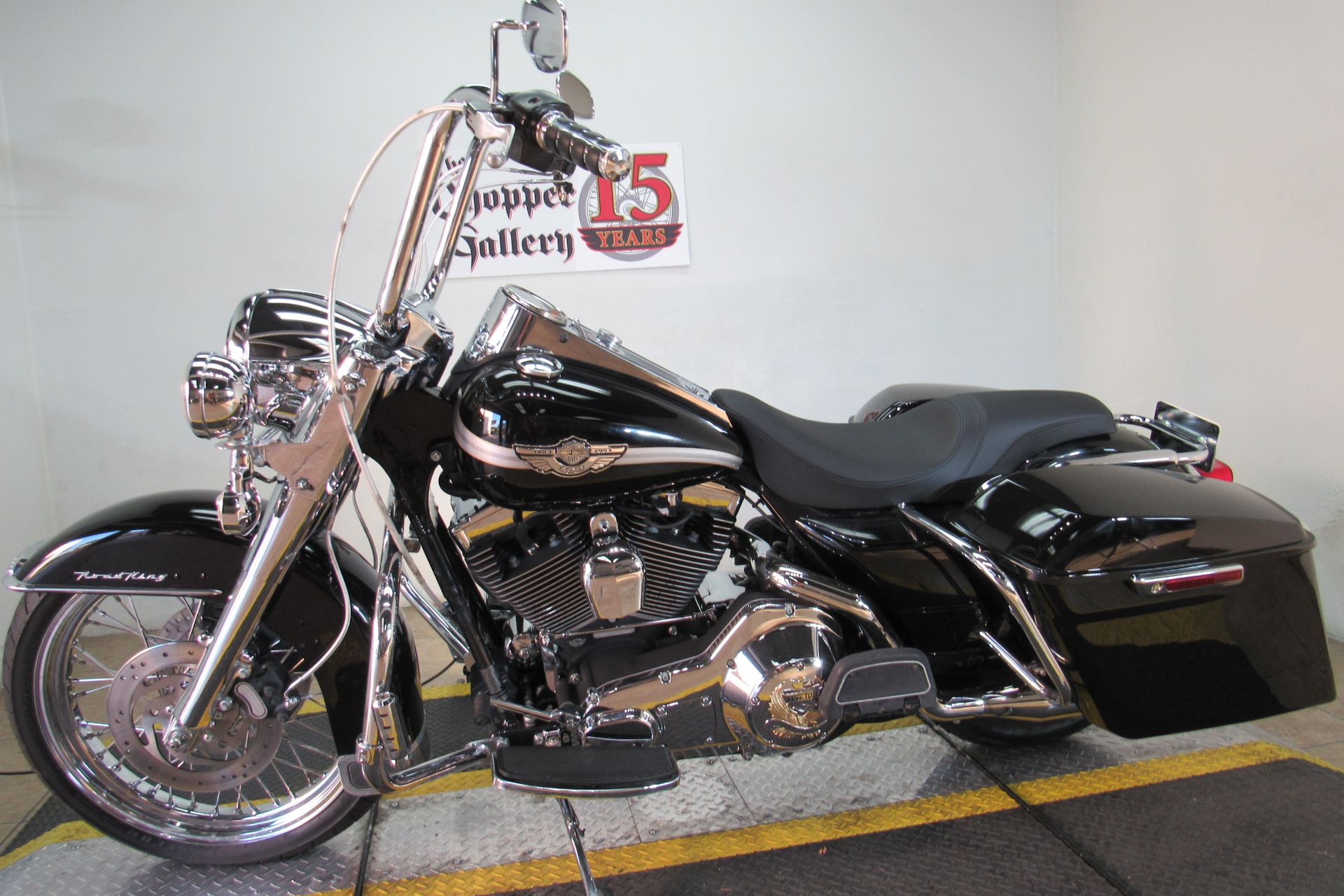 2003 Harley-Davidson FLHRCI Road King® Classic in Temecula, California - Photo 4
