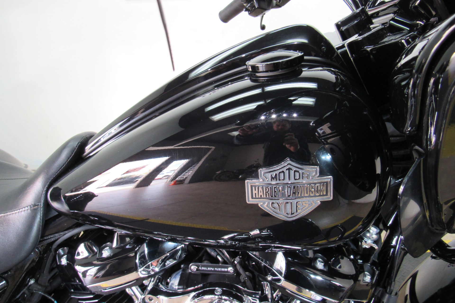 2021 Harley-Davidson Road Glide® Special in Temecula, California - Photo 12