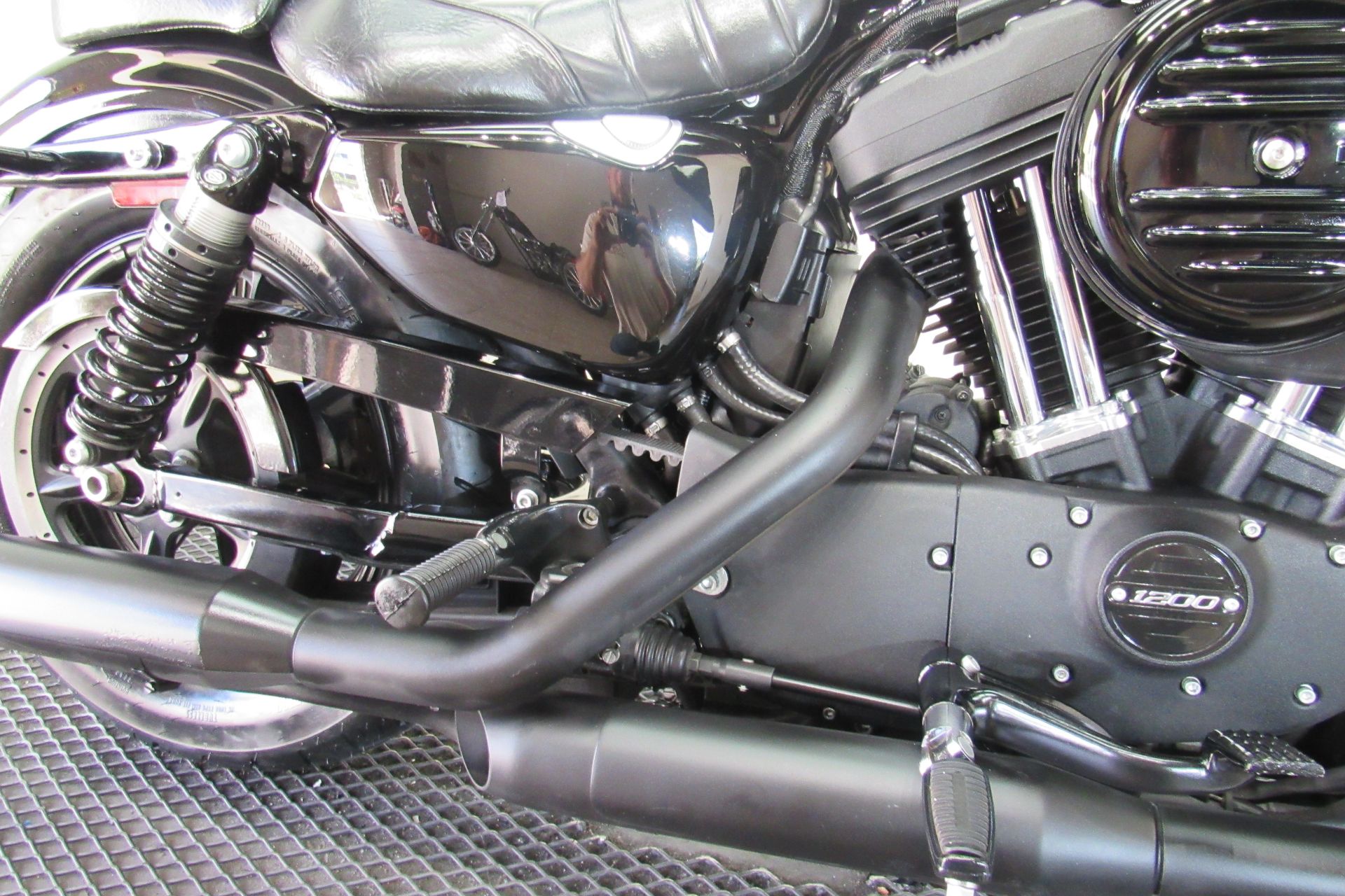 2019 Harley-Davidson Iron 1200™ in Temecula, California - Photo 7