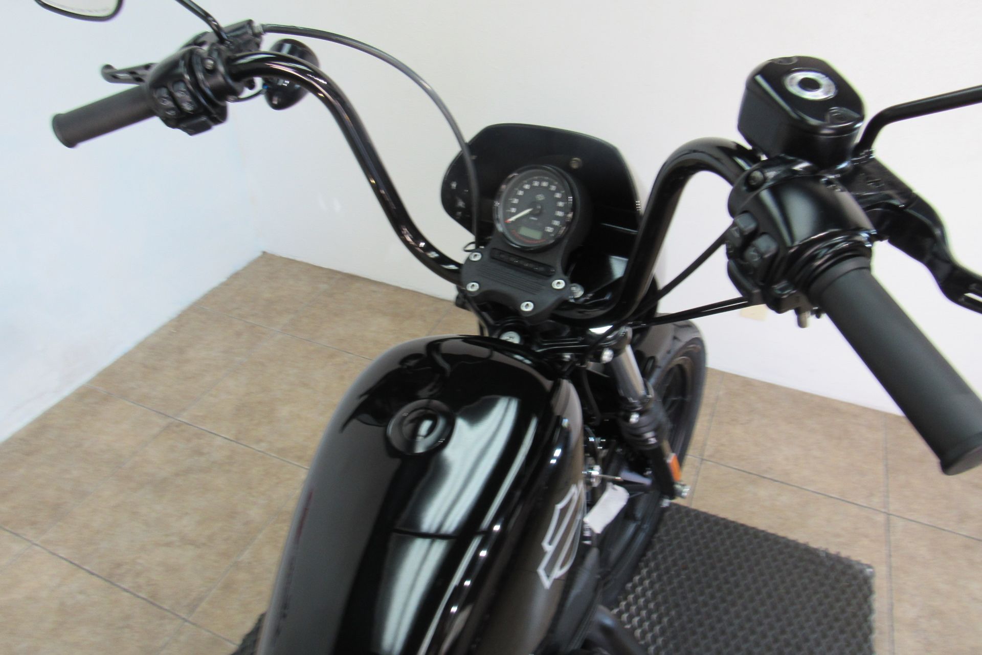 2019 Harley-Davidson Iron 1200™ in Temecula, California - Photo 14