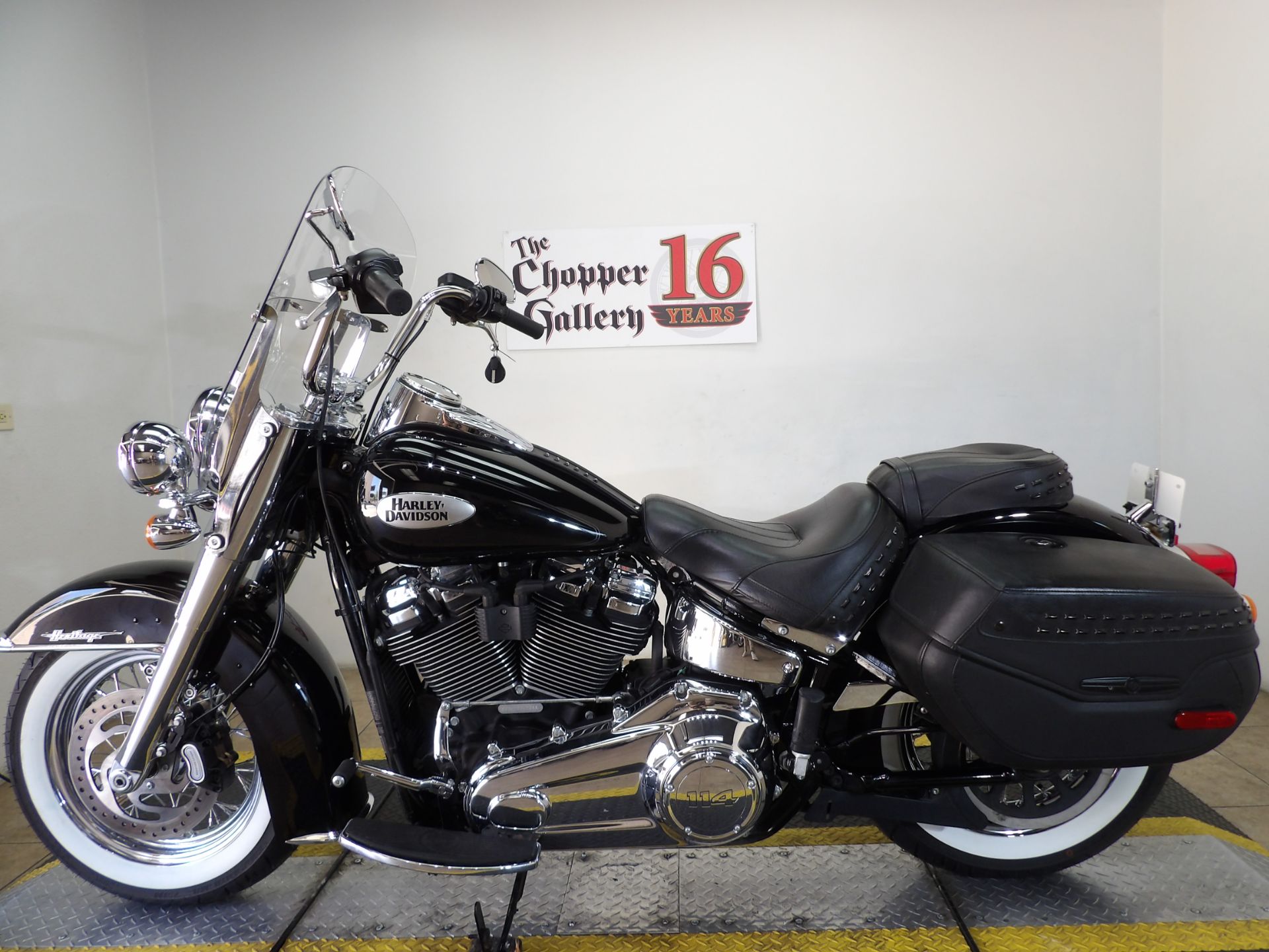 2022 Harley-Davidson Heritage Classic 114 in Temecula, California - Photo 2