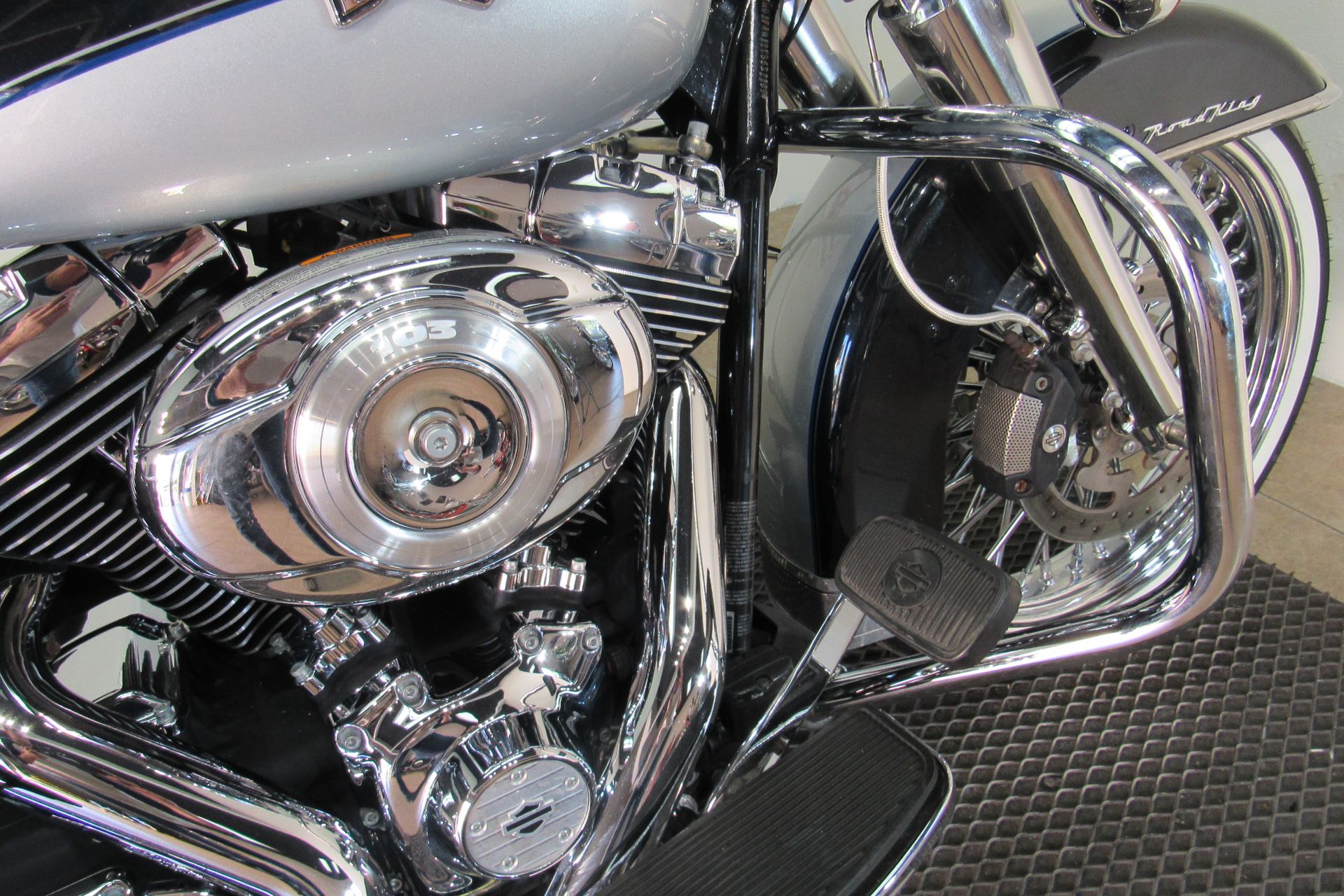 2012 Harley-Davidson Road King® Classic in Temecula, California - Photo 13