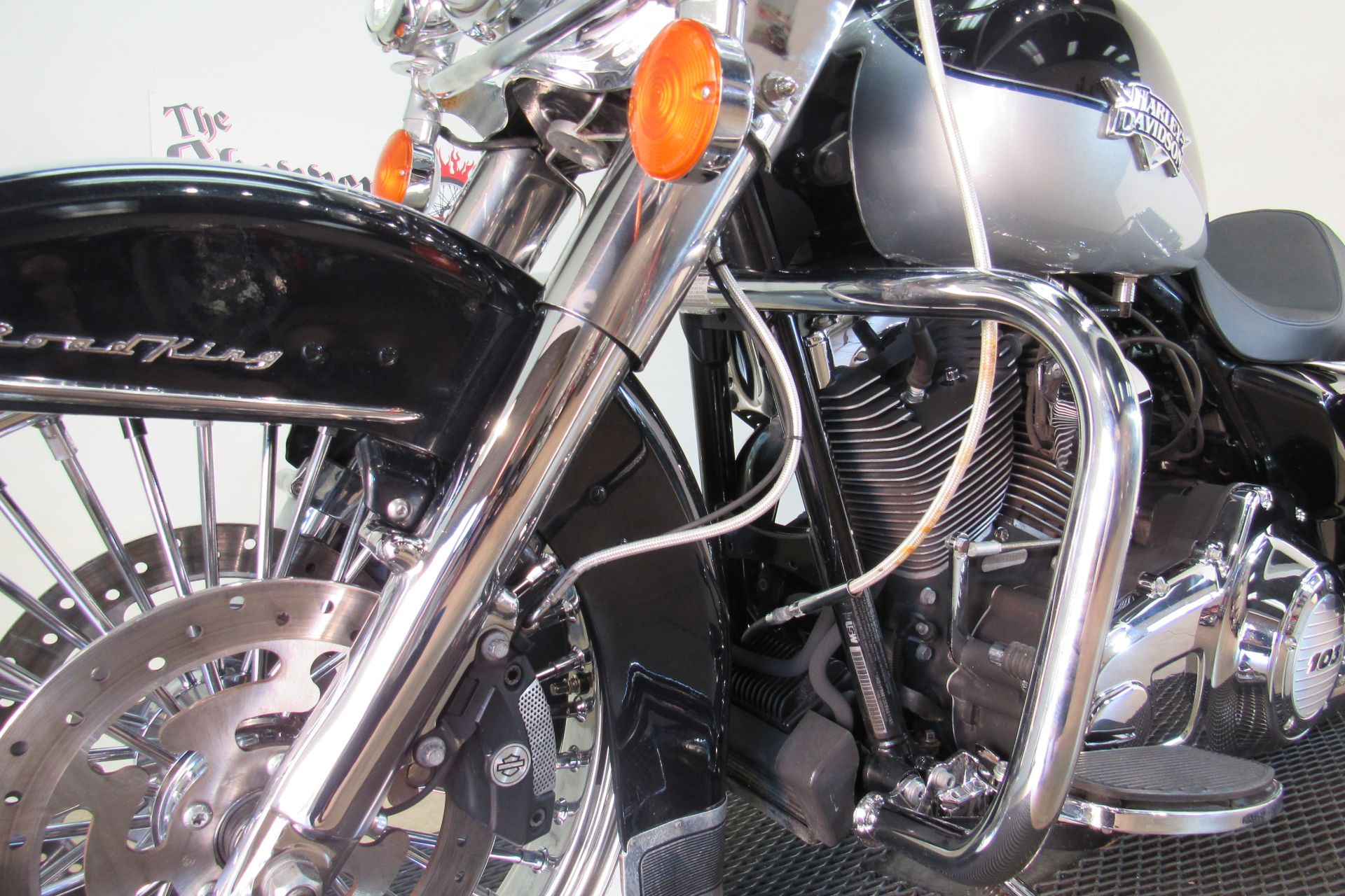2012 Harley-Davidson Road King® Classic in Temecula, California - Photo 34