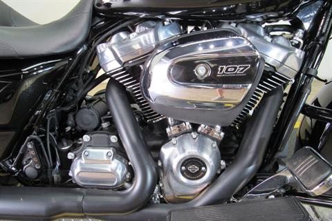 2021 Harley-Davidson Electra Glide® Standard in Temecula, California - Photo 12