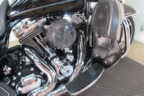 2013 Harley-Davidson Road King® in Temecula, California - Photo 11