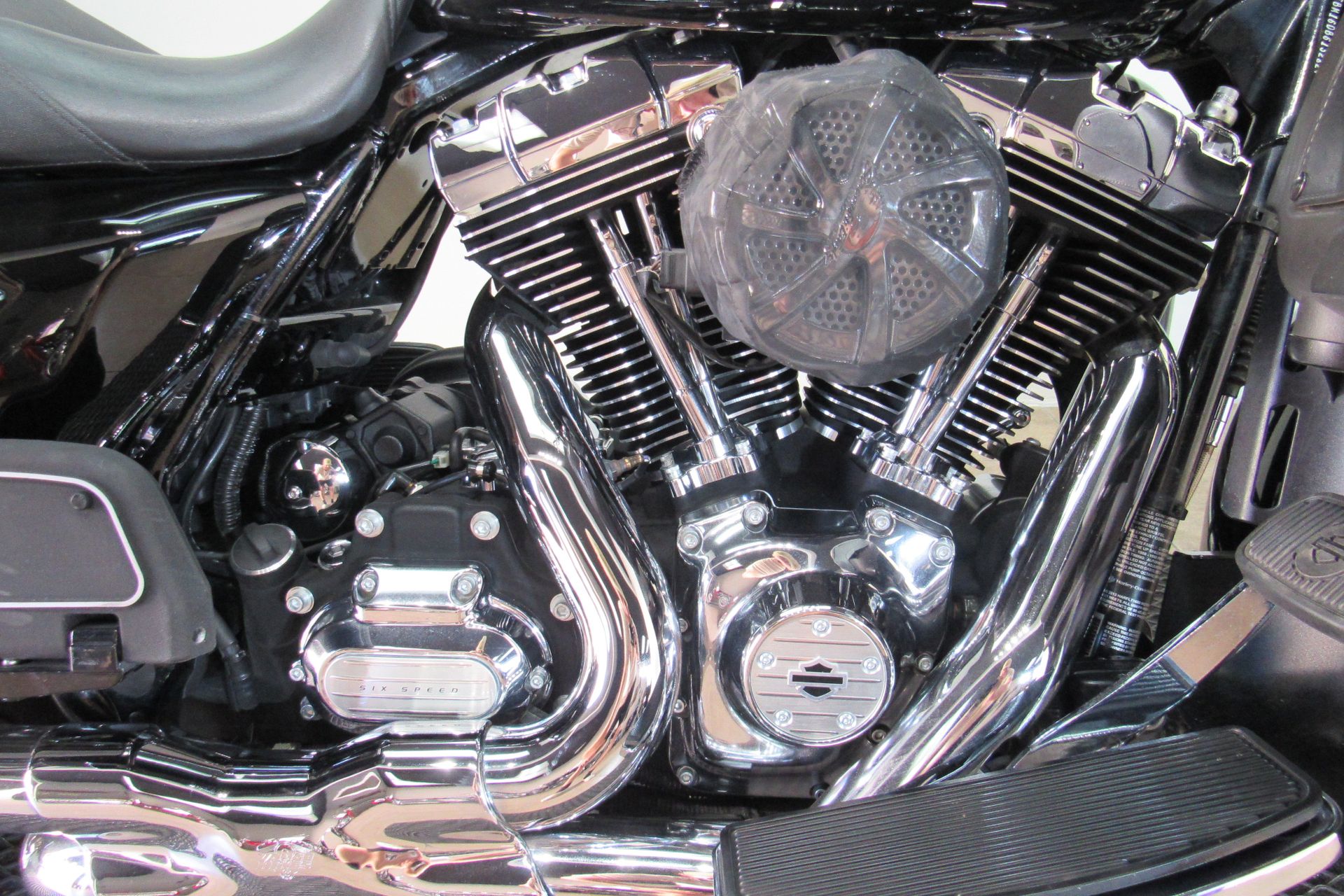 2013 Harley-Davidson Road King® in Temecula, California - Photo 13
