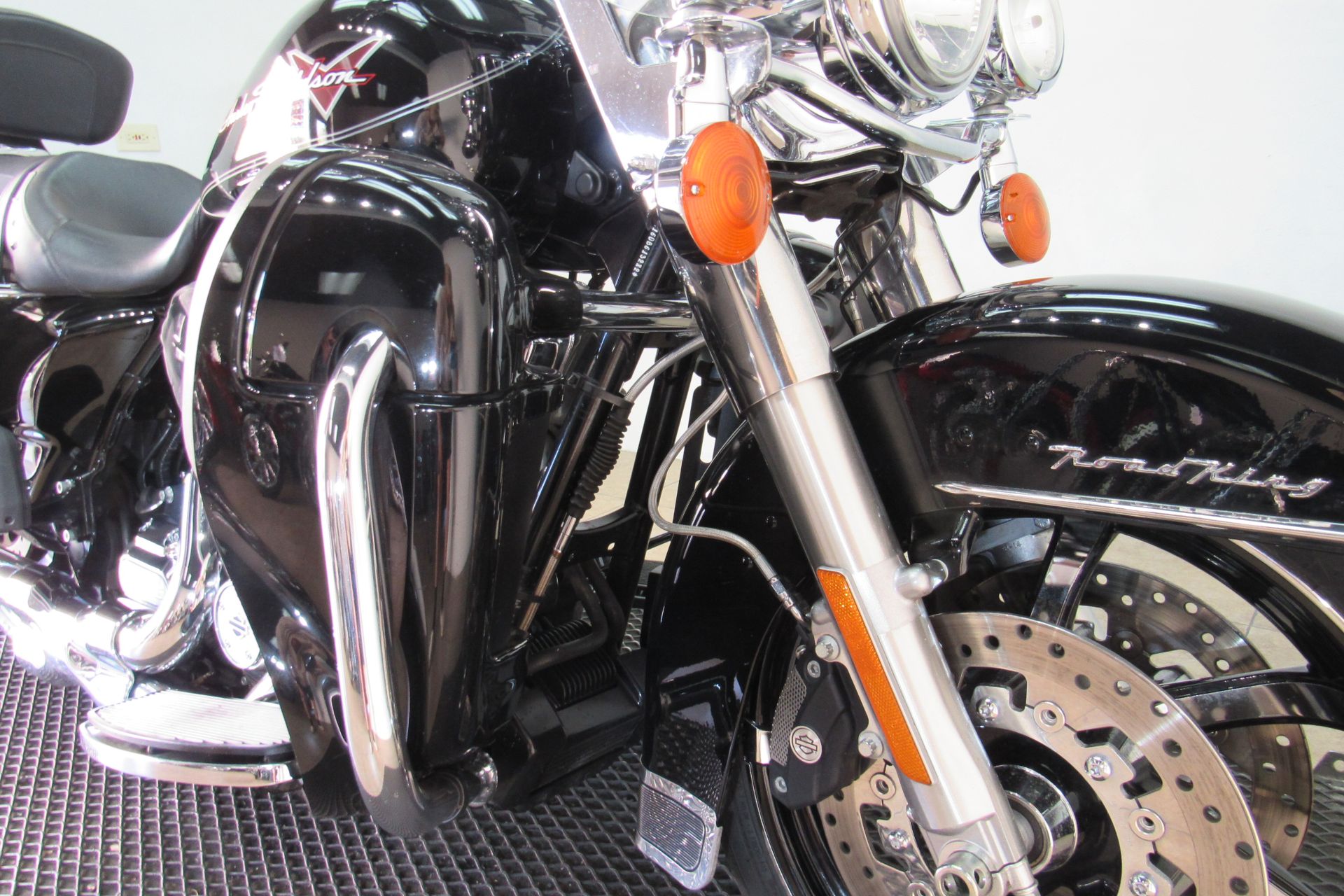 2013 Harley-Davidson Road King® in Temecula, California - Photo 17