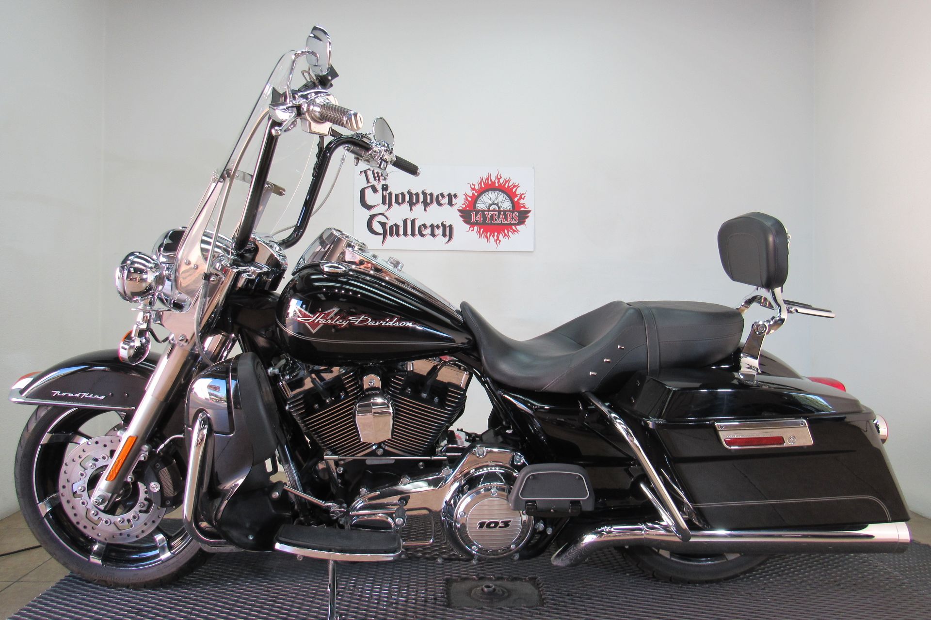 2013 Harley-Davidson Road King® in Temecula, California - Photo 2
