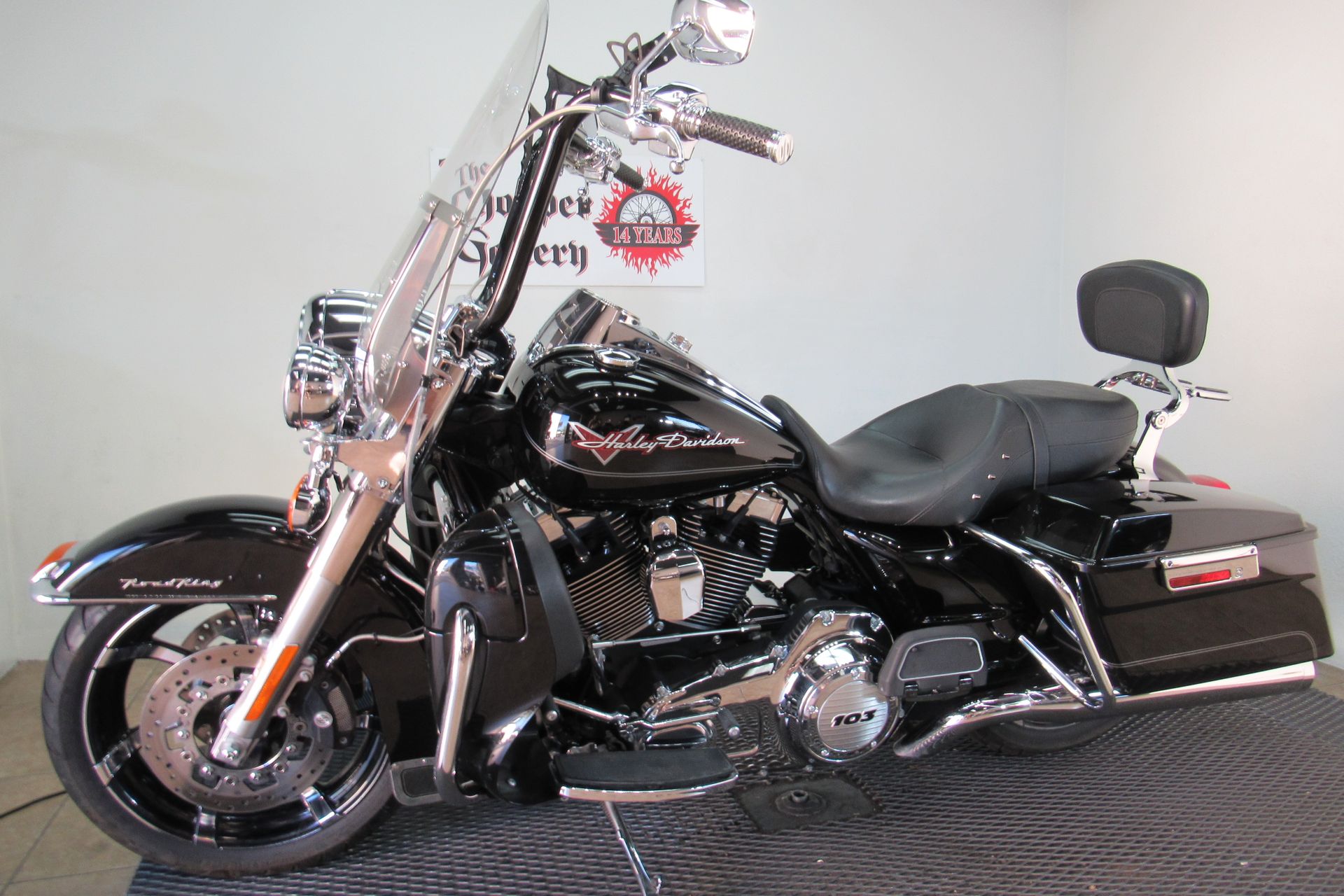 2013 Harley-Davidson Road King® in Temecula, California - Photo 4