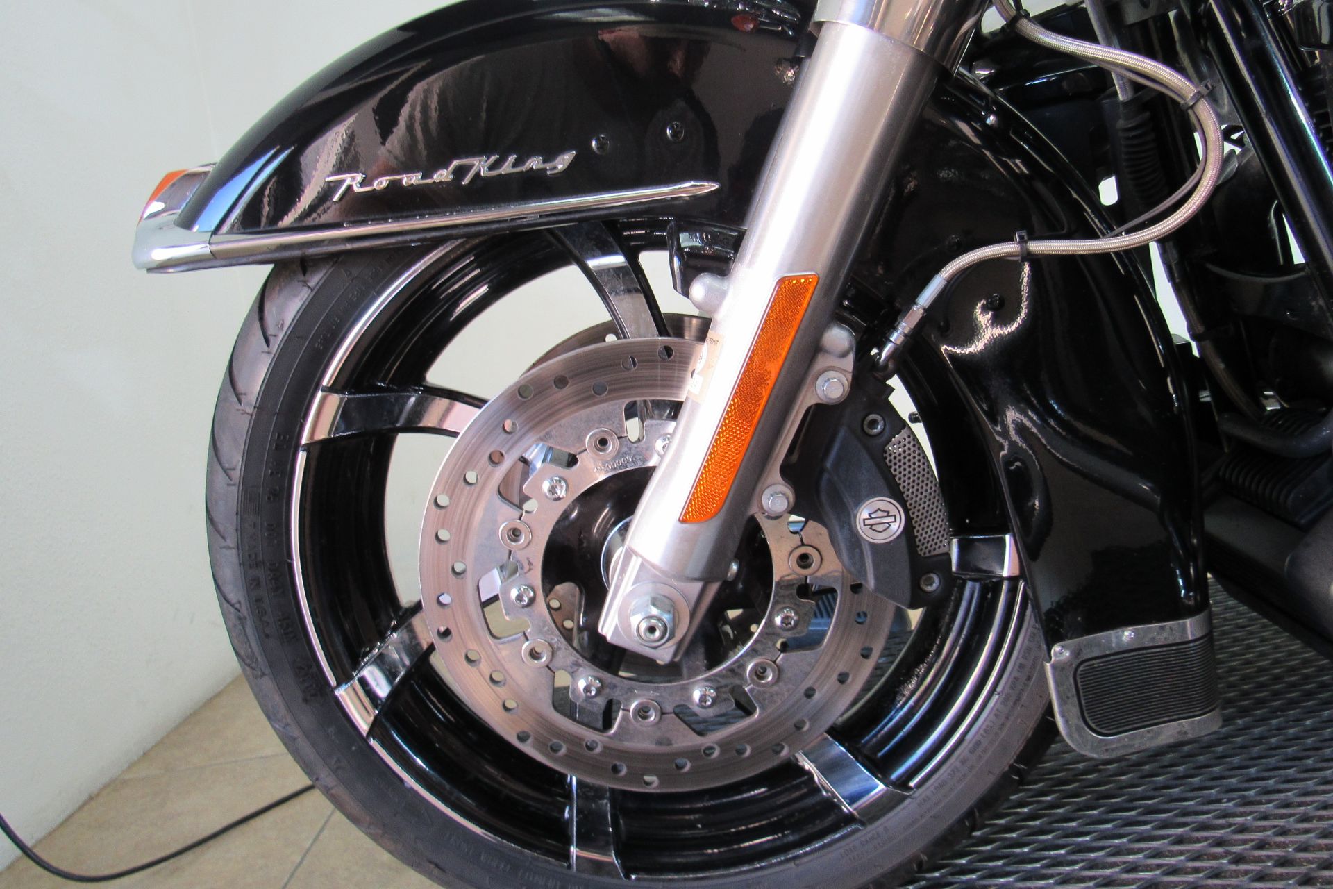 2013 Harley-Davidson Road King® in Temecula, California - Photo 20