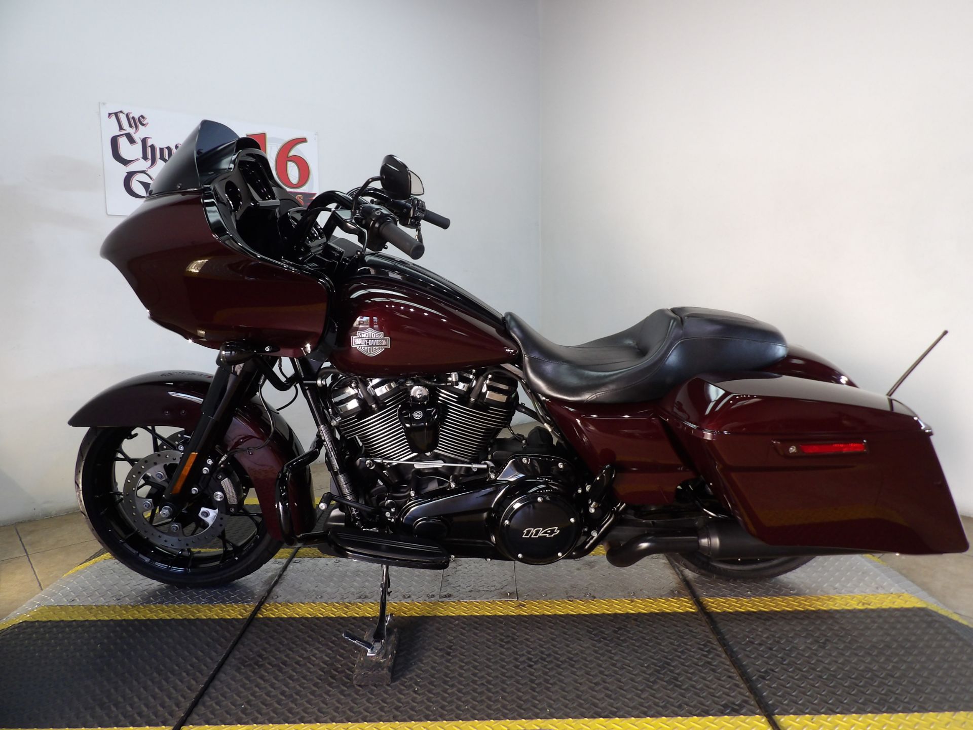 2021 Harley-Davidson Road Glide® Special in Temecula, California - Photo 2