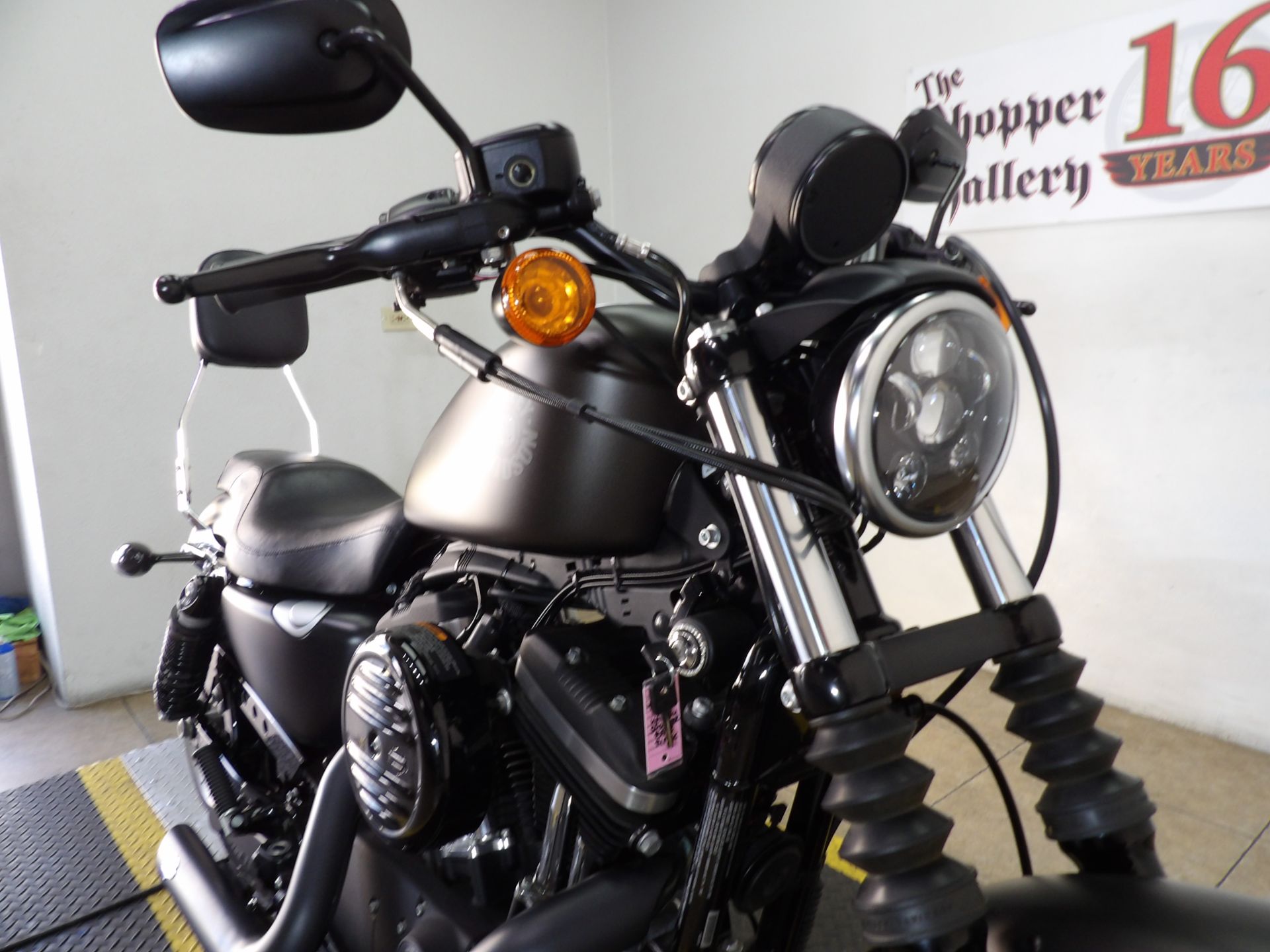 2021 Harley-Davidson Iron 883™ in Temecula, California - Photo 18