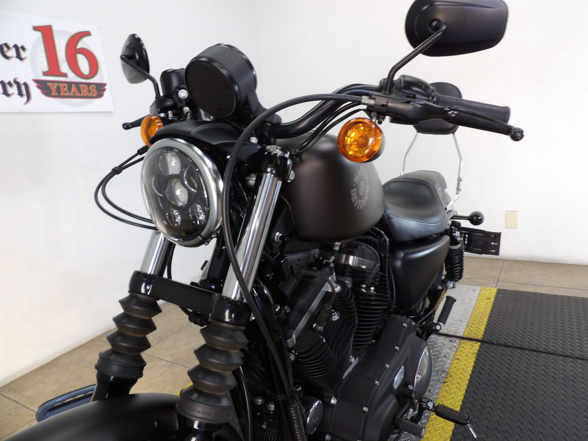 2021 Harley-Davidson Iron 883™ in Temecula, California - Photo 19